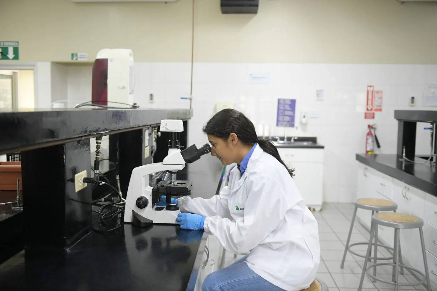 Laboratorio de Microbiología de Alimentos de Universidad Zamorano