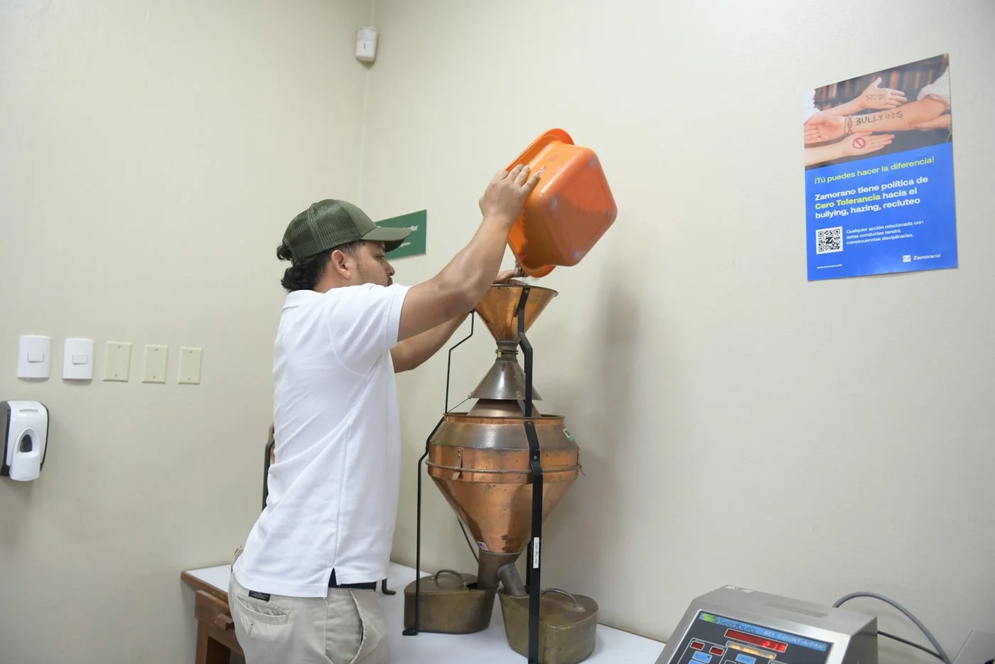 Laboratorio de Granos y Semillas de Universidad Zamorano
